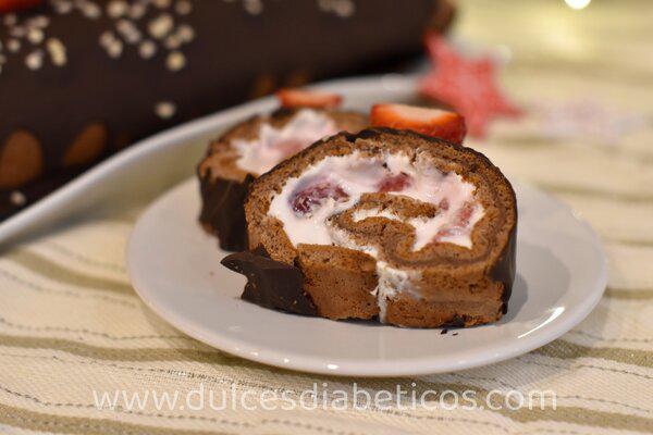 Brazo de gitano de queso y fresas sin azucar