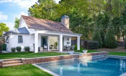 casa pequeña y bonita