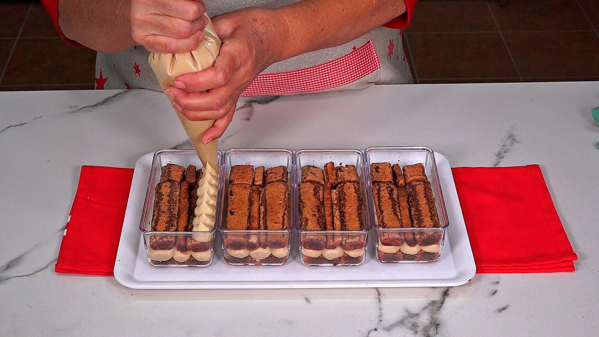 TIRAMISÚ LOTUS RECETA SIN HORNO ESPECIAL NAVIDAD. Un postre fácil y delicioso con el que tu familia disfrutara mucho, queda cremoso y suave. - Loli Domínguez - Foto 4