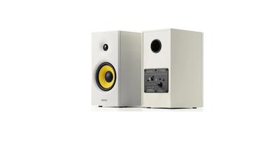 Por qué se pone amarilla la funda del móvil (y cómo evitarlo) | Tecnología