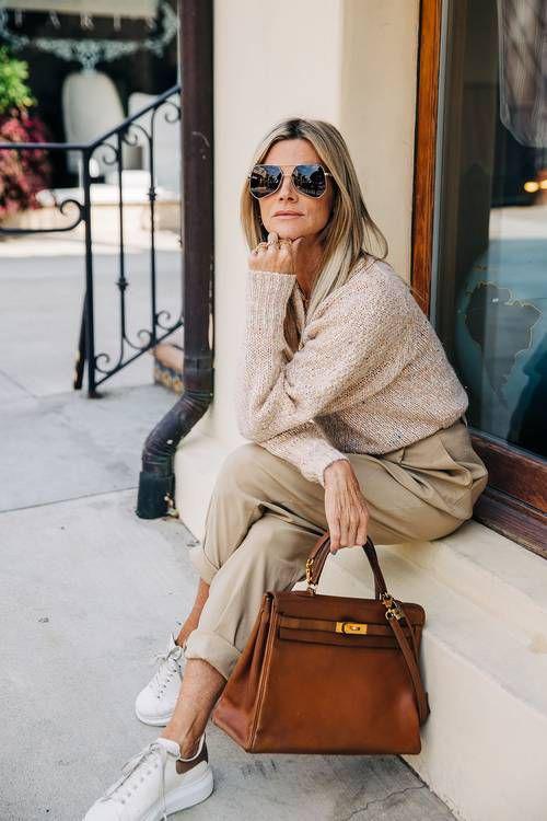 Outfits casuales con tenis