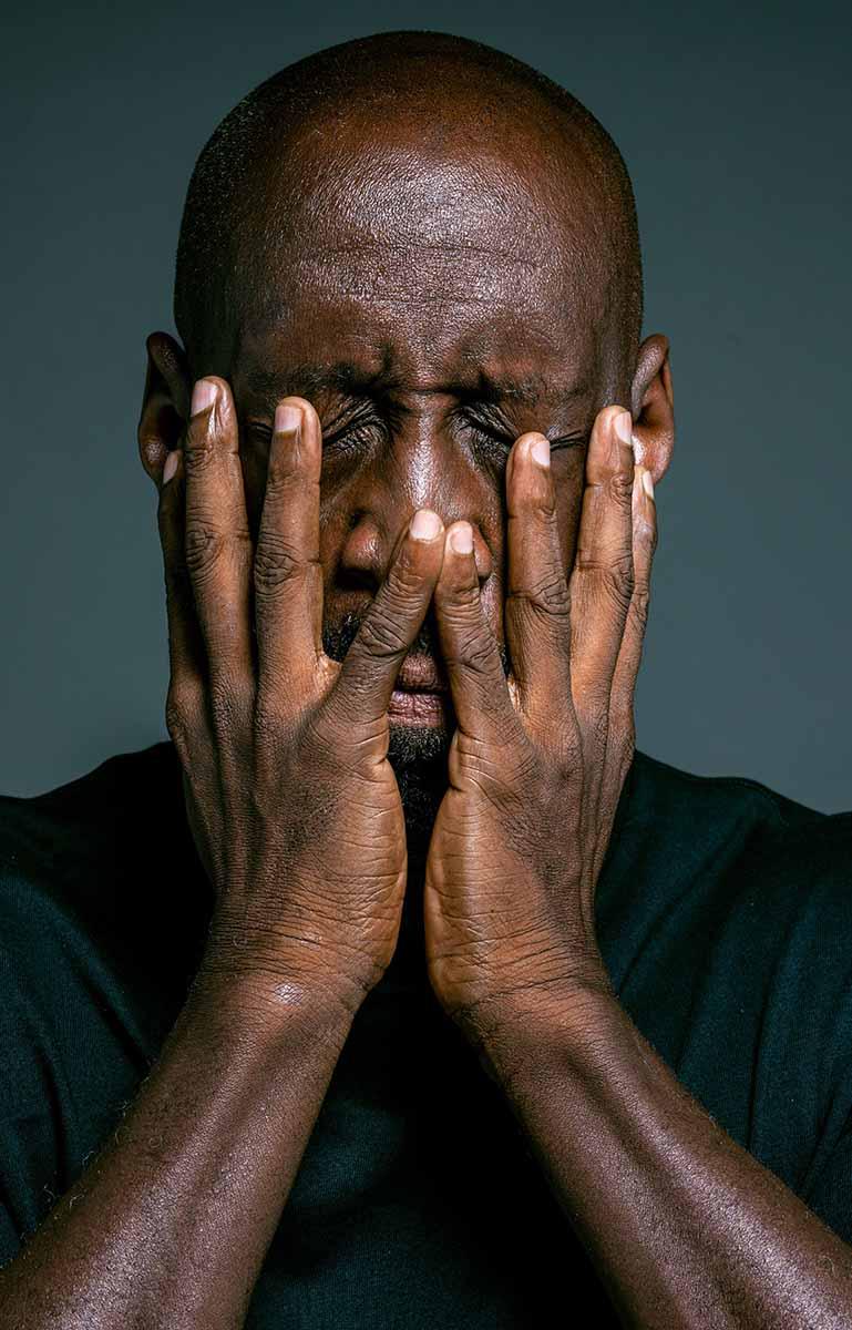 Persona con crisis de ansiedad generalizada