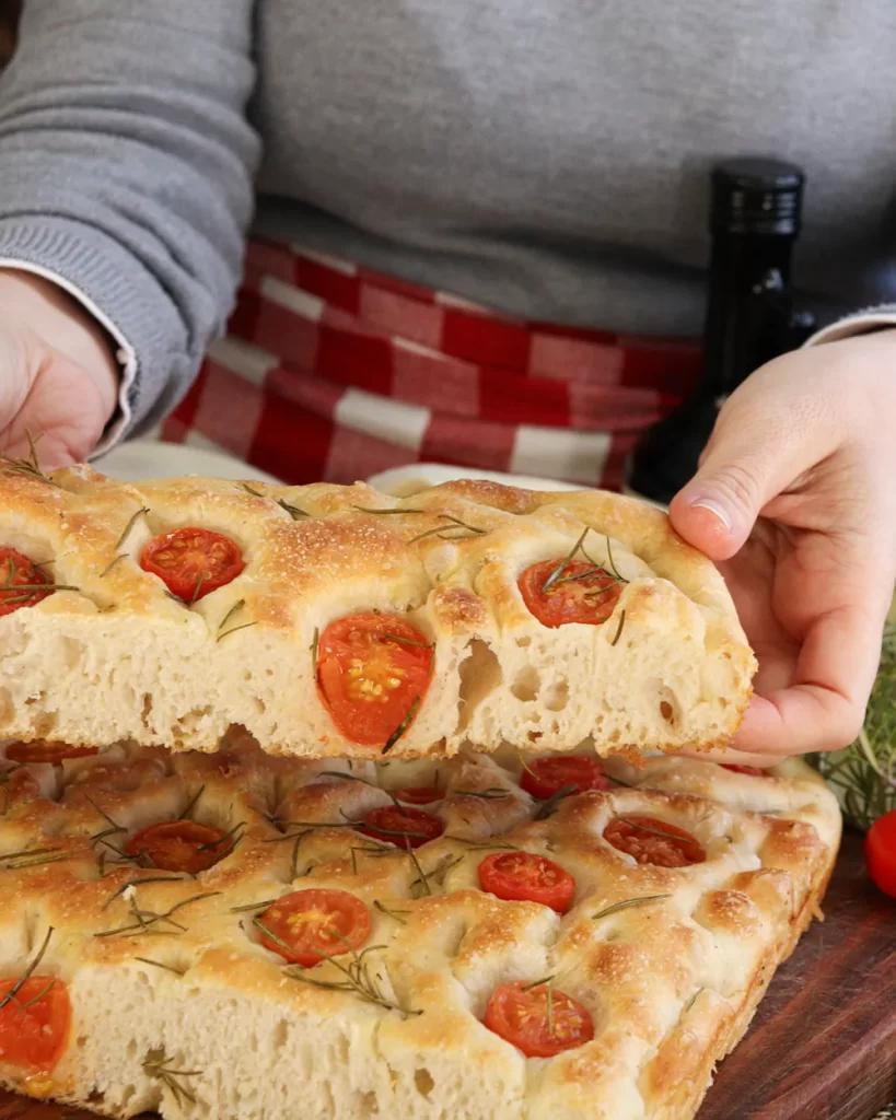focaccia casera tomate romero facil