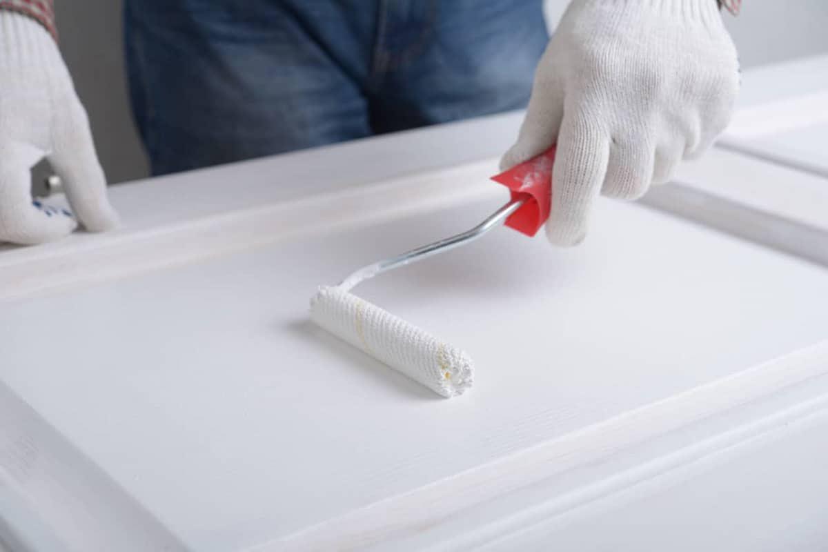 pintar-puertas-de-armario