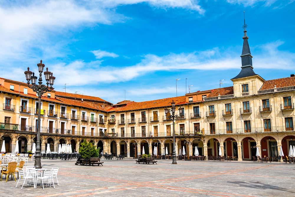 Plaza Mayor de León