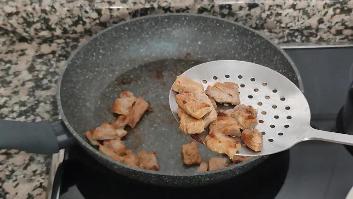 como hacer huevos salmantina paso 2b