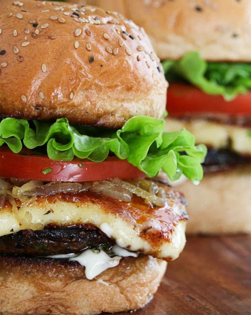 halloumi burger queso portobello sandwich