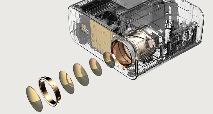 Delicada construcción interna del proyector
