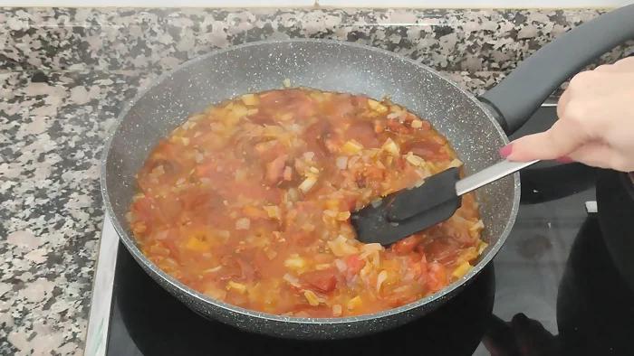 como hacer salsa siciliana paso 2b