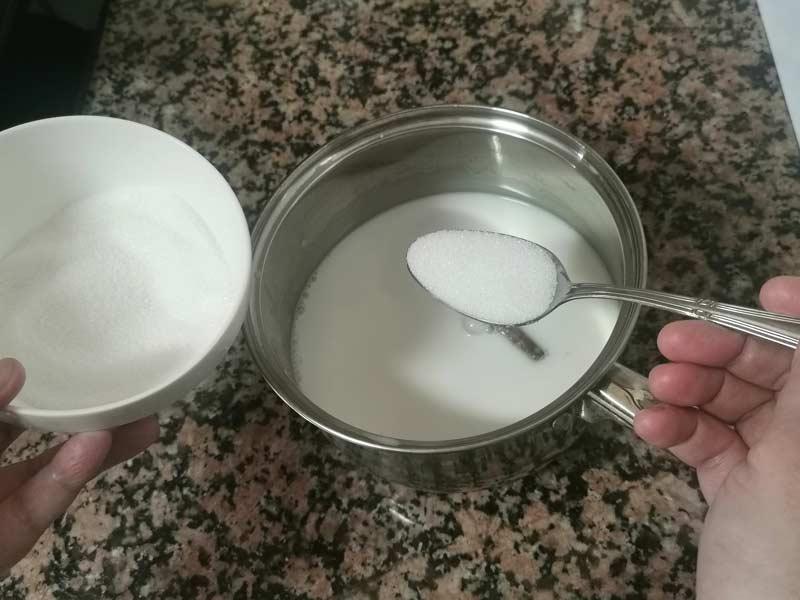 Azucar leche y canela