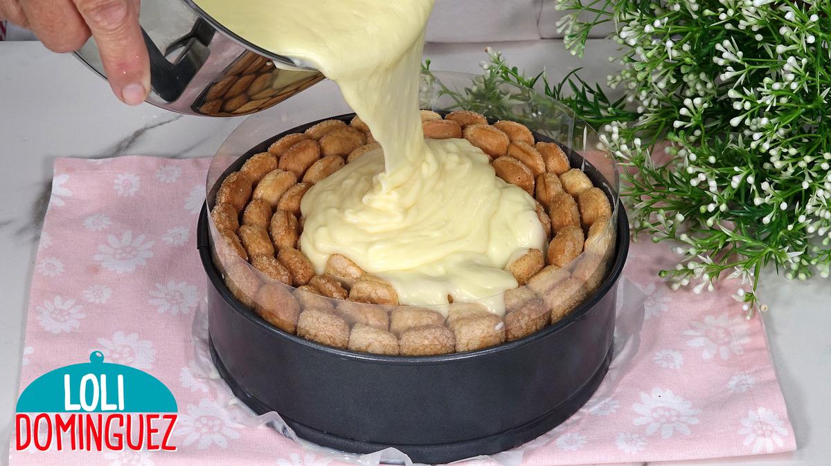 POSTRE DE LIMÓN SIN HORNO. Realmente delicioso, tan cremoso, tierno y jugoso postre de limón, un sabor a limón refrescante y riquísimo