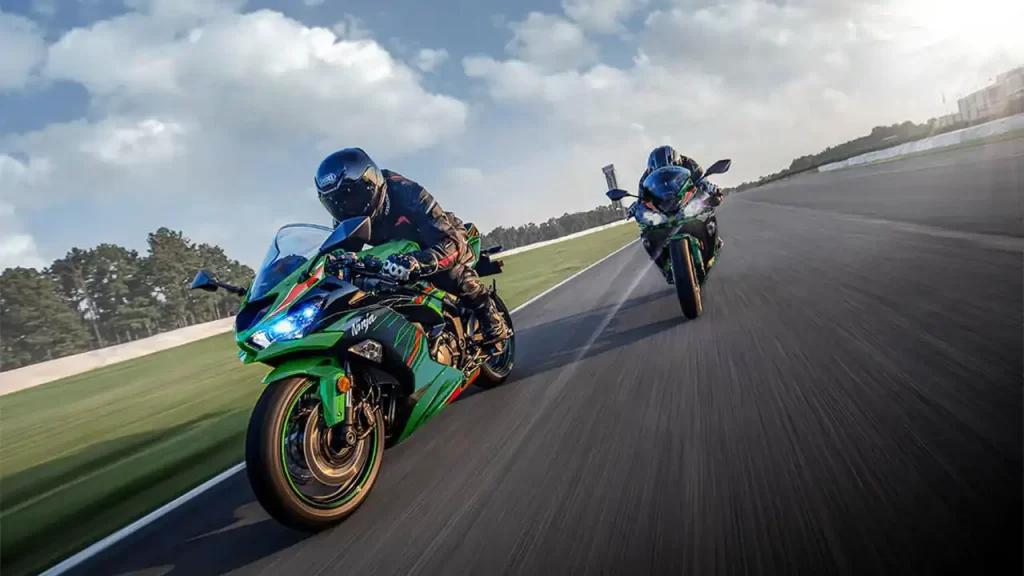 Cómo reparar el motor de arranque de una moto