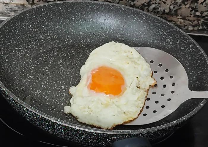 como hacer bistec a caballo paso 2b