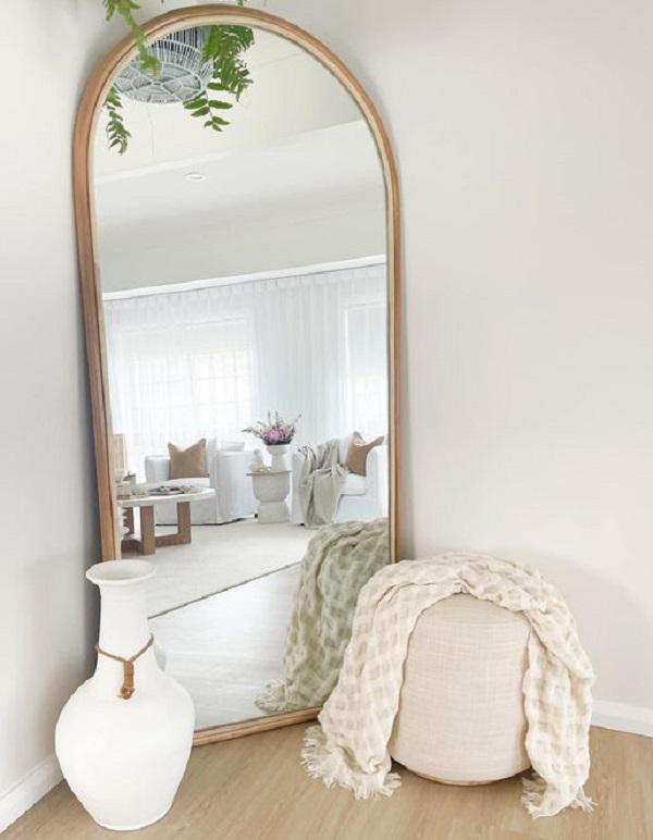 espejo-ovalado-de-cuerpo-entero
