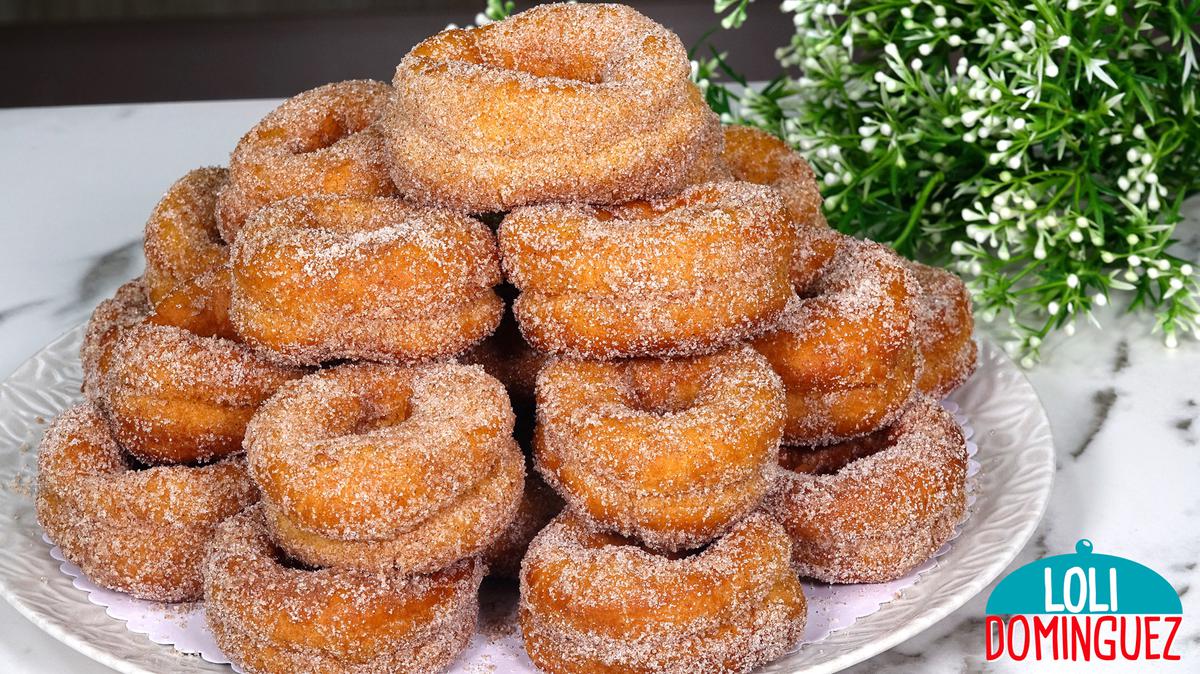 ROSQUILLAS FÁCILES DE LECHE. ROSQUILLAS FÁCILES DE LECHE. Tiernas, jugosas y deliciosas, en Semana Santa son tradicionales los dulces de sartén