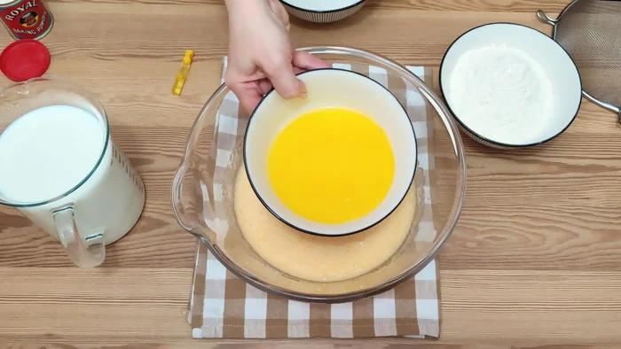 como hacer tarta de manzana paso 2