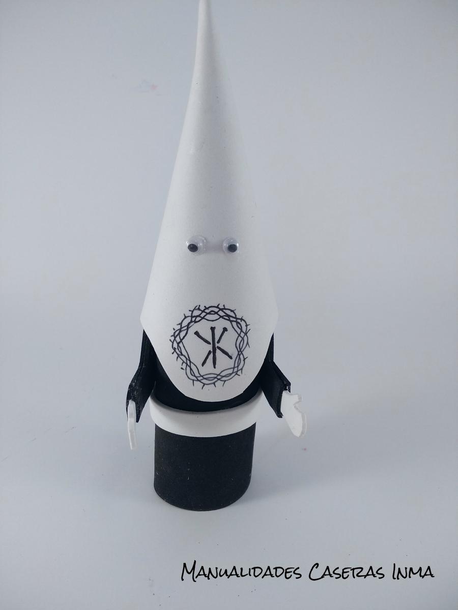 Manualidades Caseras Inma_Nazarenos de la Cofradía de nazarenos del Santísimo Cristo de la Misericordia