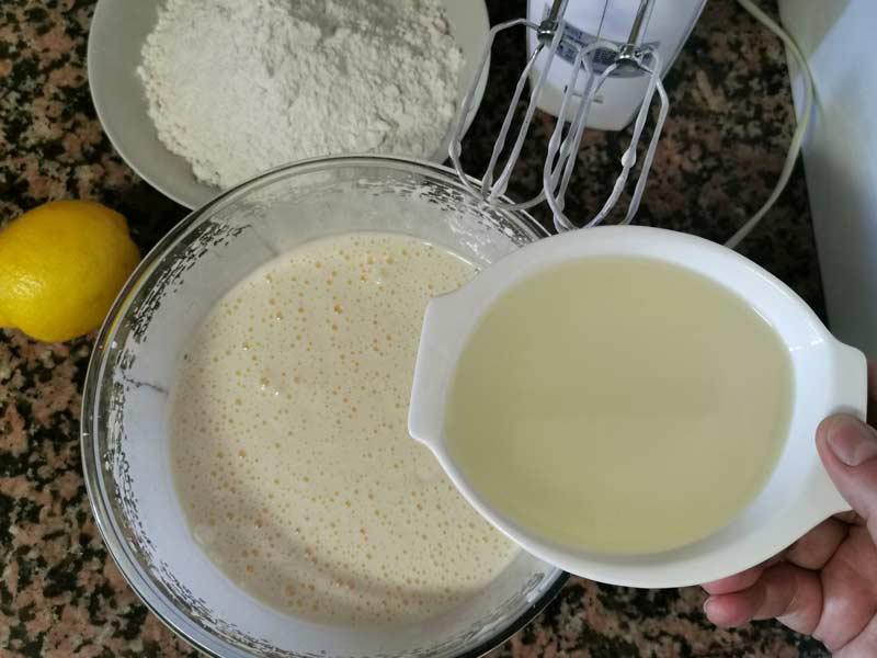 Agrega aceite girasol