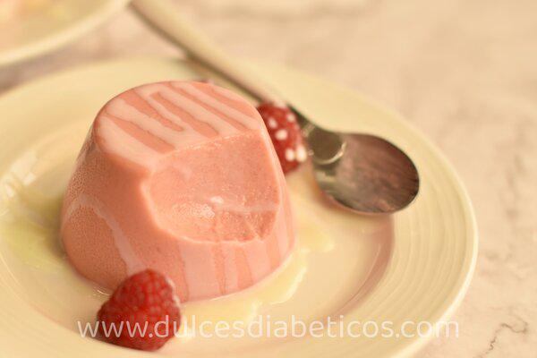 Panna cotta de frambuesa sin azucar
