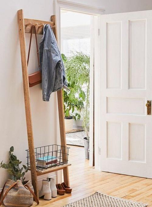 percjero-escalera-recibidor.j