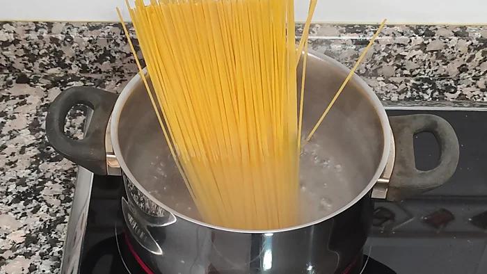 como hacer espaguetis carbonara calabacin 3