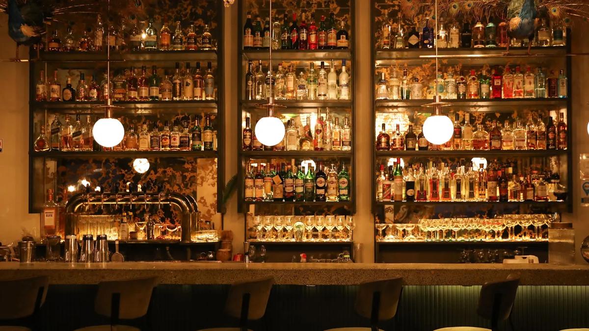 enero restaurant barra