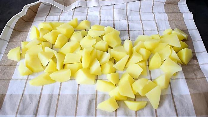 como hacer patatas bravas 1c