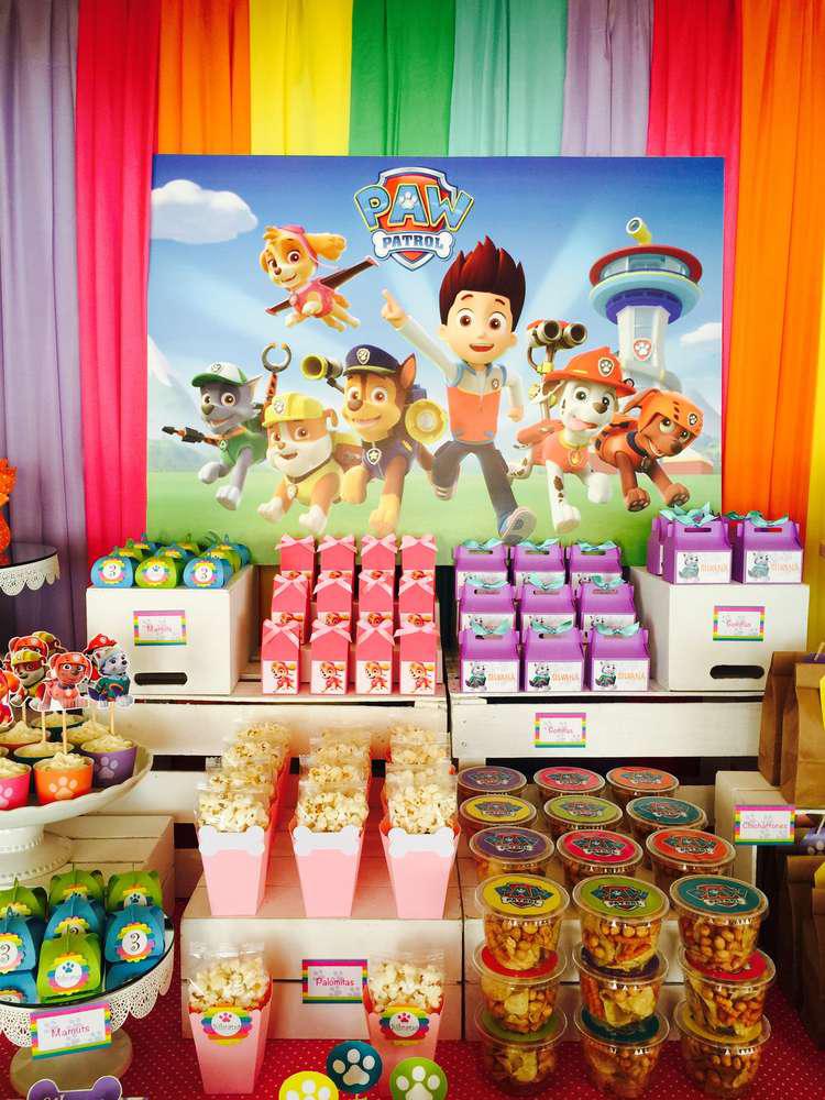 Mesa de postres Fiesta de paw patrol para niña