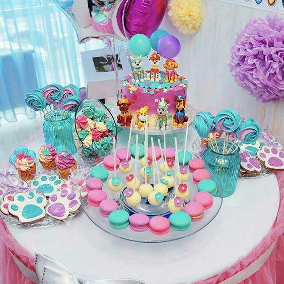 Mesa de postres Fiesta de paw patrol para niña
