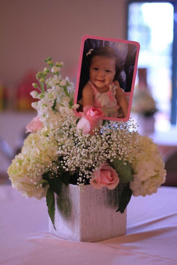 Fiesta y Bautizo para celebrar el primer año de una niña