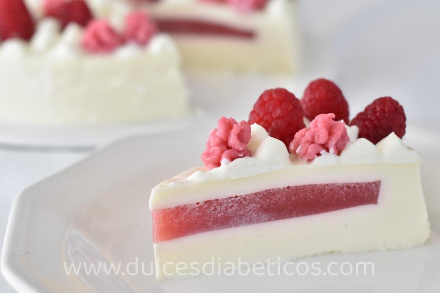 tarta de panna cotta y fresa