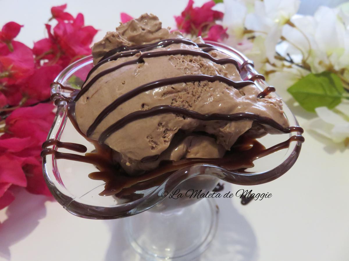 Helado de chocolate