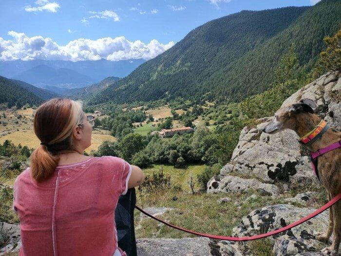 Laia y Skadi en la Cerdaña