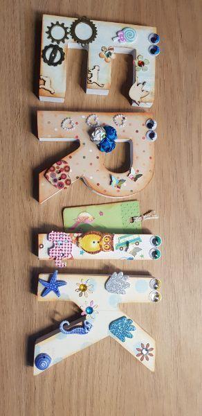 Nombre Erik decorado para habitación infantil