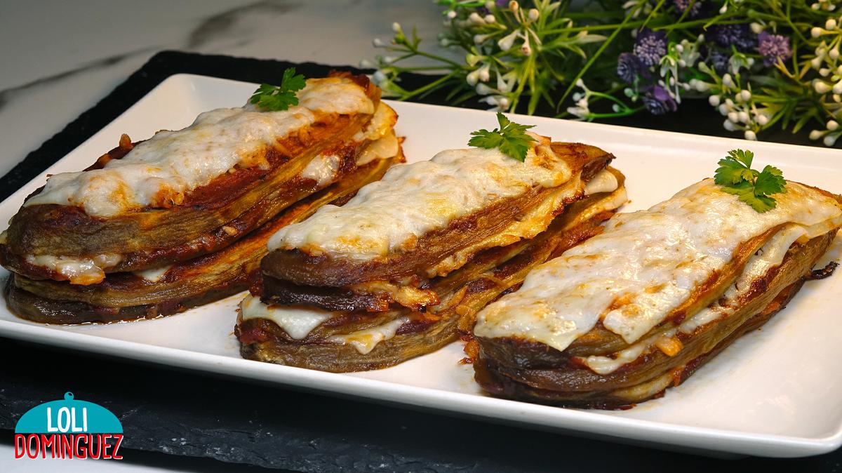 MIL HOJAS DE BERENJENAS CON ATÚN. Una receta fácil y deliciosa, la combinación de berenjenas y atún es estupenda, una comida saludable y nutritiva