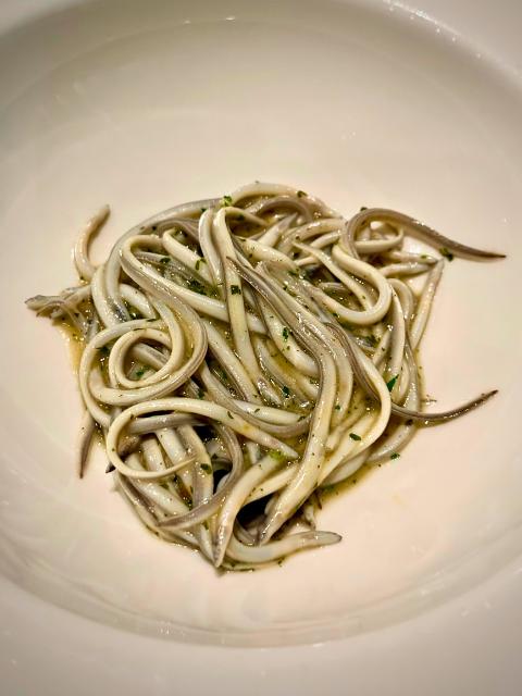 La Sencillez Sofisticada: Sabores que Despiertan Deseos. AMAR