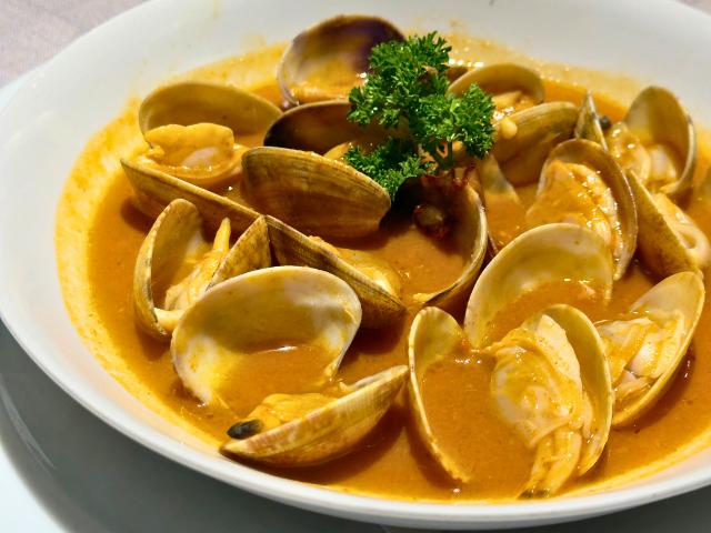 El Espigón: Sabor al Sur en Cada Plato