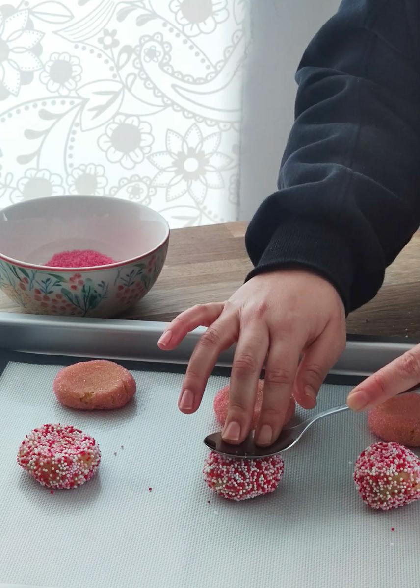 Receta de galletas de San Valentín con Centro de Beso