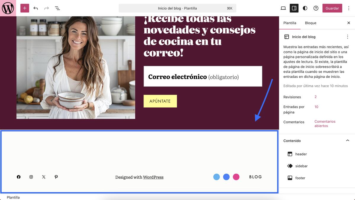 Un cuadro azul y una flecha señalando una plantilla de pie de página en WordPress.