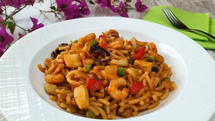 Fideos con sepia