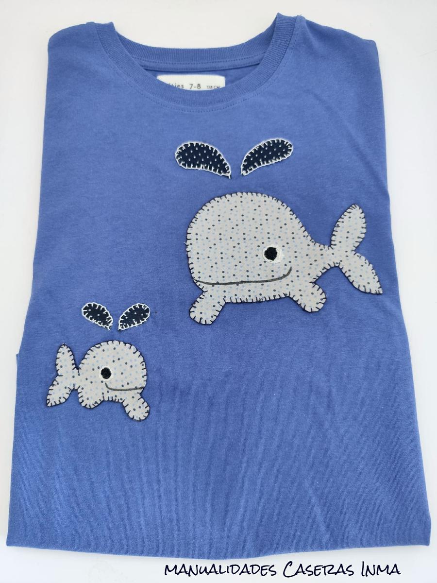 Manualidades Caseras Inma_ Camiseta ballena en tonos azules