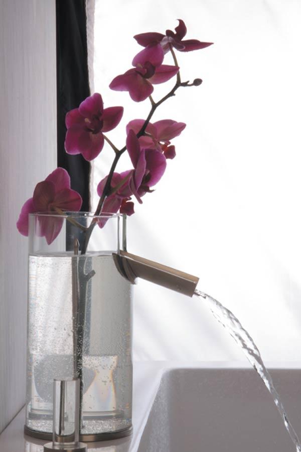 flower faucet2 Bathroom Faucet & Flower Vase Design in One Product