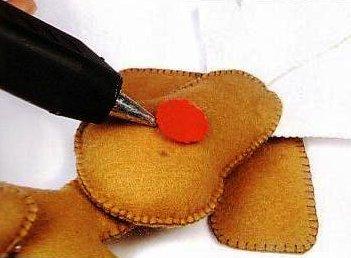 Muñecos en fieltro reno navideño14