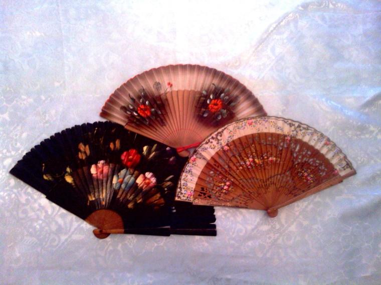 Parte de la colección de abanicos de mi madre