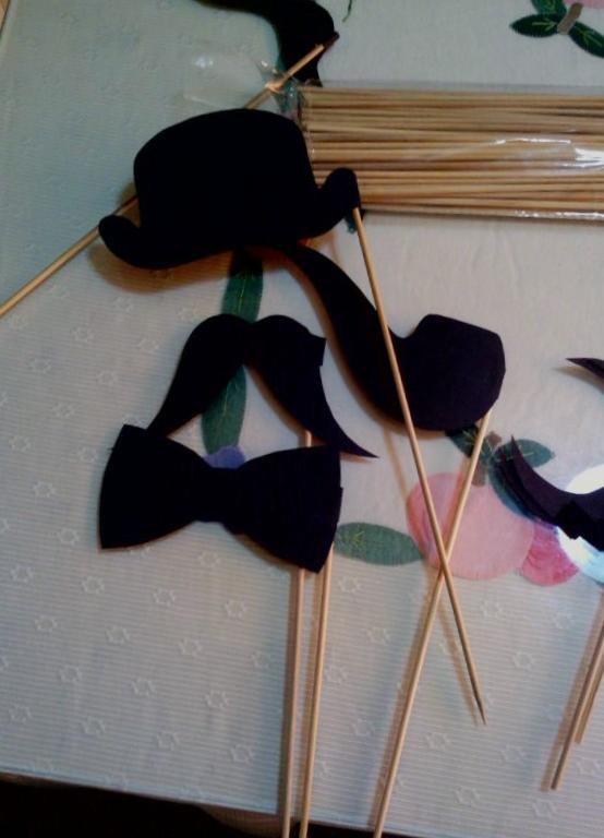 bigotes-labios-diy-adoraideas