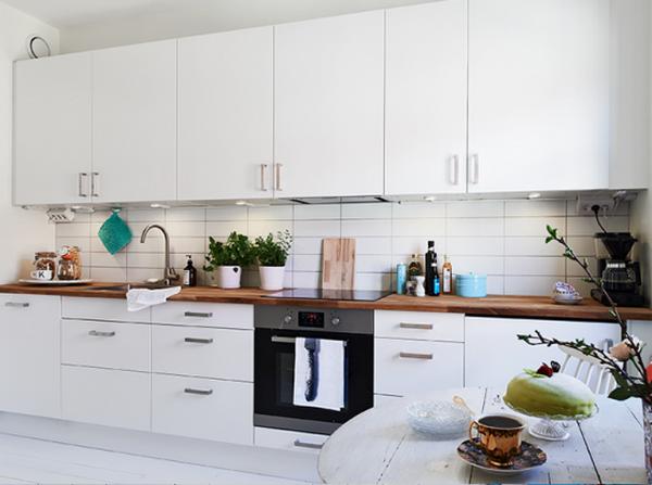UNA ENCIMERA DE MADERA PARA LA COCINA | Decoración