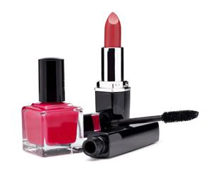 Un excelente tip es guardar los esmaltes en el refrigerador para que duren.