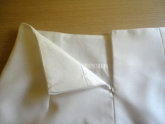 falda con cintura alta