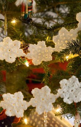 guirnalda-crochet-coponieve-adoraideas