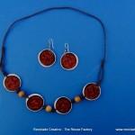 Earings and a Necklace with Nespresso Coffee Capsules - Pendientes y collar con cápsulas de café Nespresso